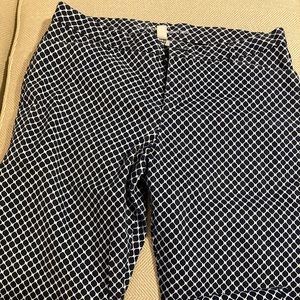 Gap cropped pants